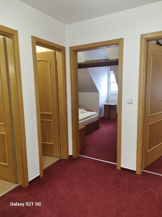 Zamecek Hotel 3*